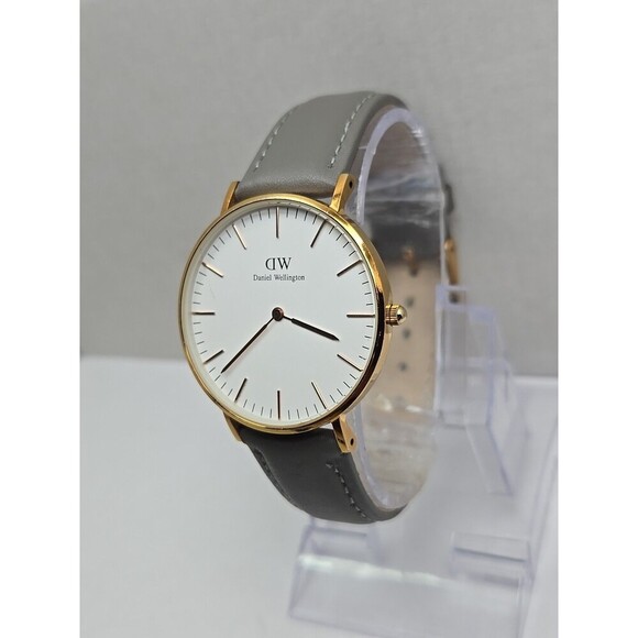 Daniel Wellington Canterbury 36mm Rose Gold Red White Blue Nato Strap New Batt main image 10